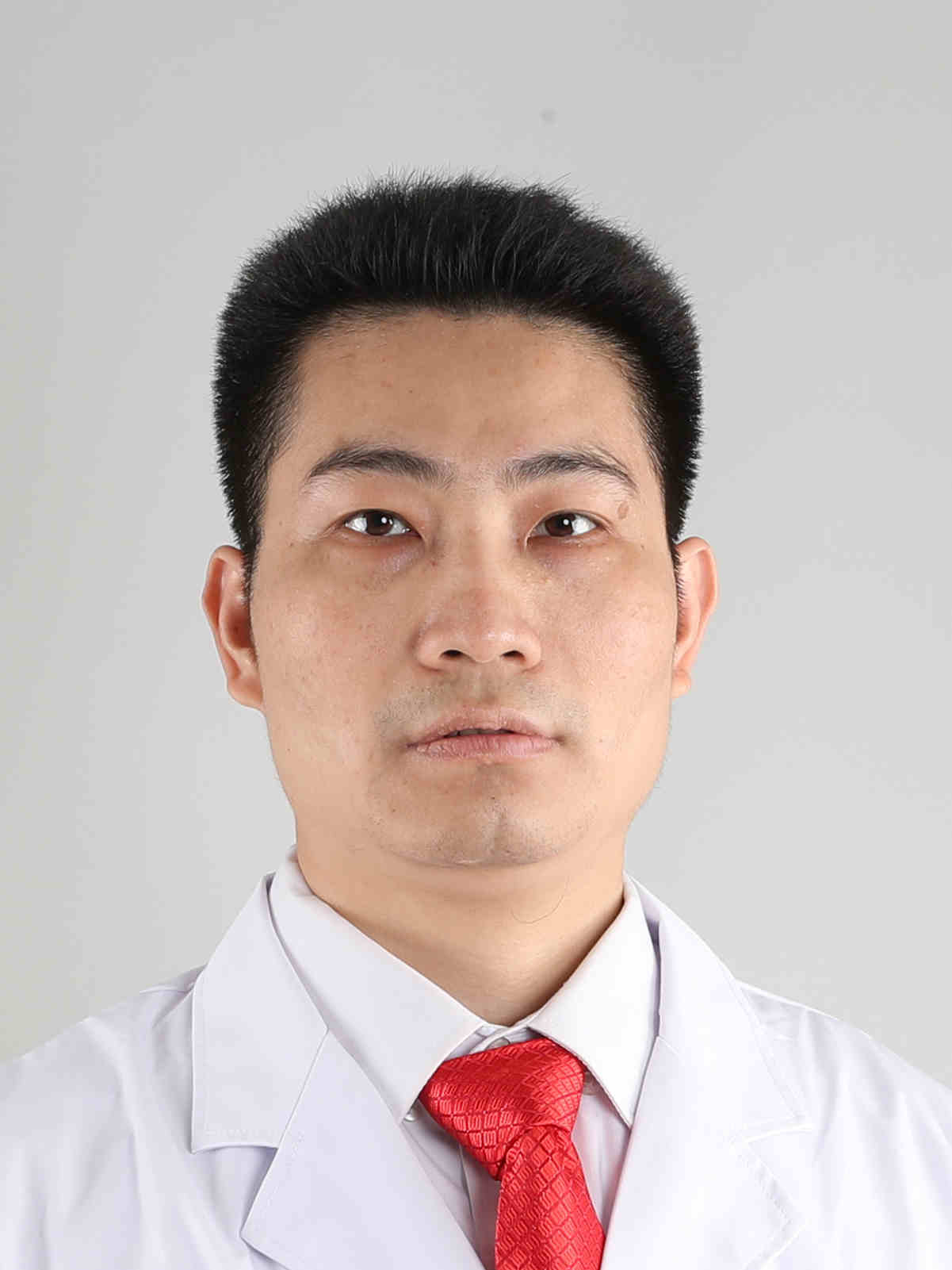 戴何兴